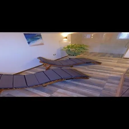 Apartman Stella - Three Bedroom With Balcony Pula