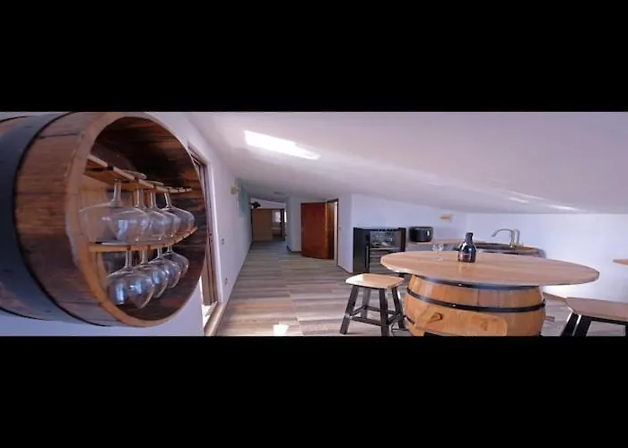 Stella - Three Bedroom With Balcony Lejlighed Pula